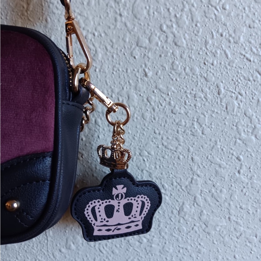 Juicy Couture Purple and Black Key & Card Holder Set - Picture 12 of 12